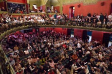 Die Vergangenheit stellt höchste Ansprüche: 100 Jahre Kammerspiele